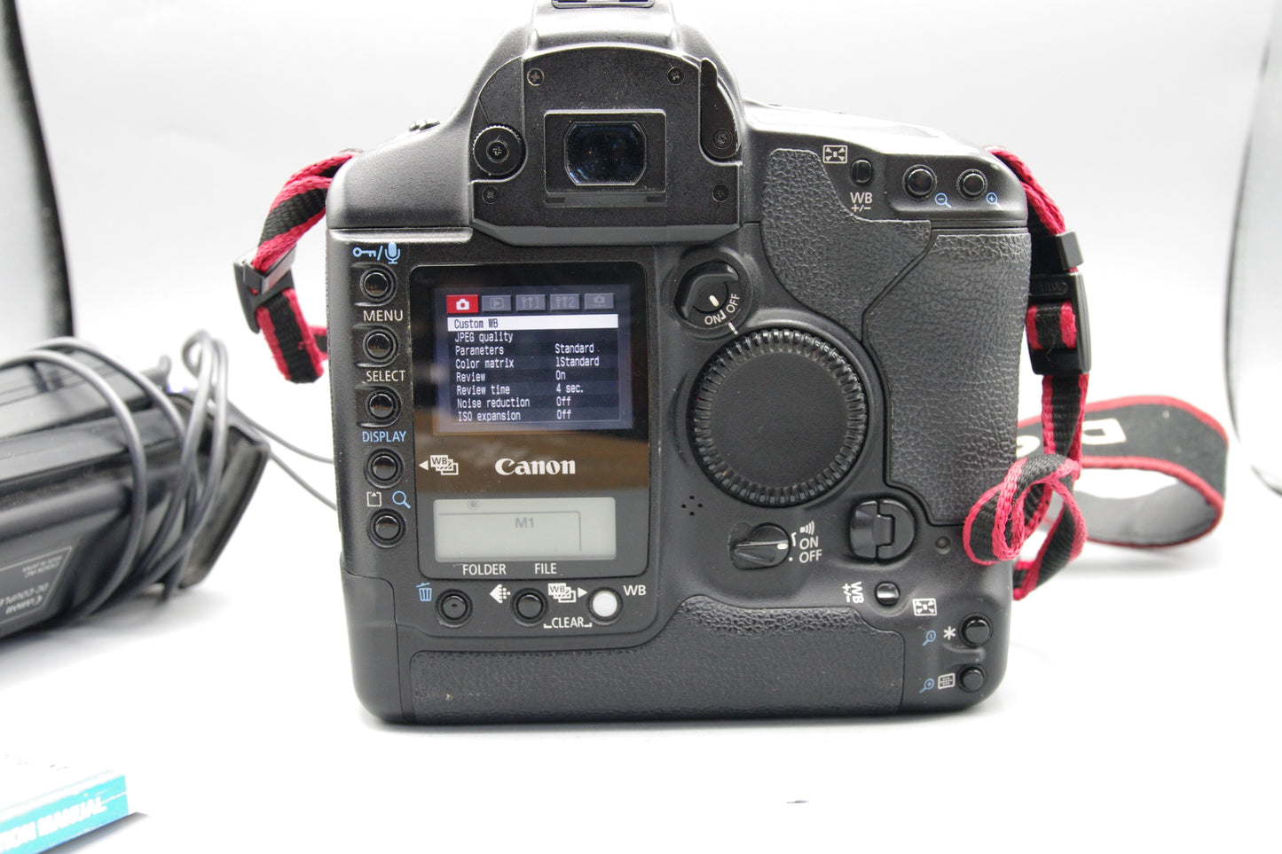 Canon EOS‑1Ds Mark II DSLR – Full Frame 16.7MP – VG – Battery, Coupler, Manual