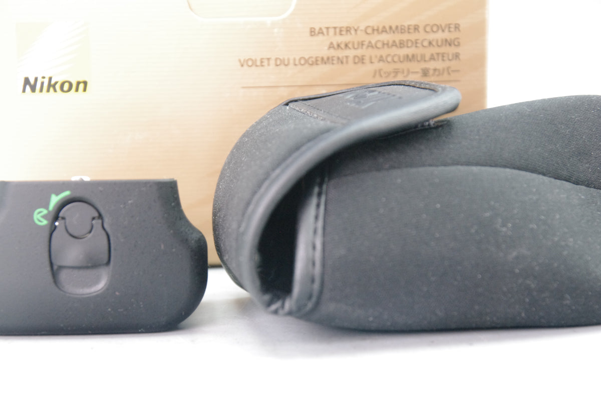 Nikon BL‑3 Battery Cover – Boxed Mint – For MB‑D10 Grip – Appears Unused