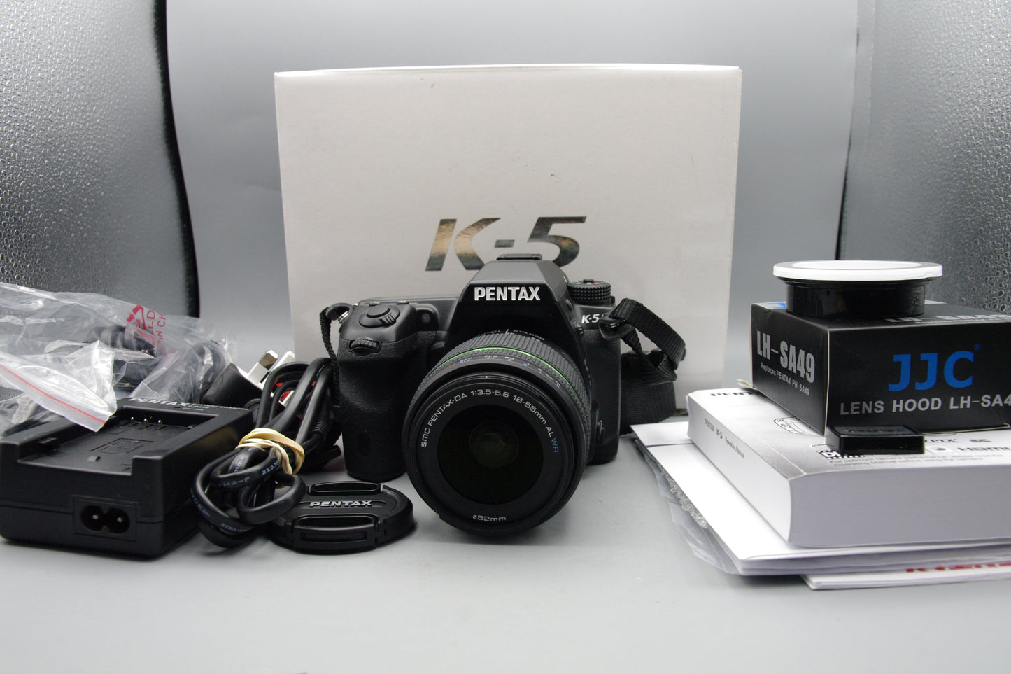 Pentax K‑5 DSLR 16.3MP – Boxed Mint – SC 38 – 18–55mm AL WR Lens Kit