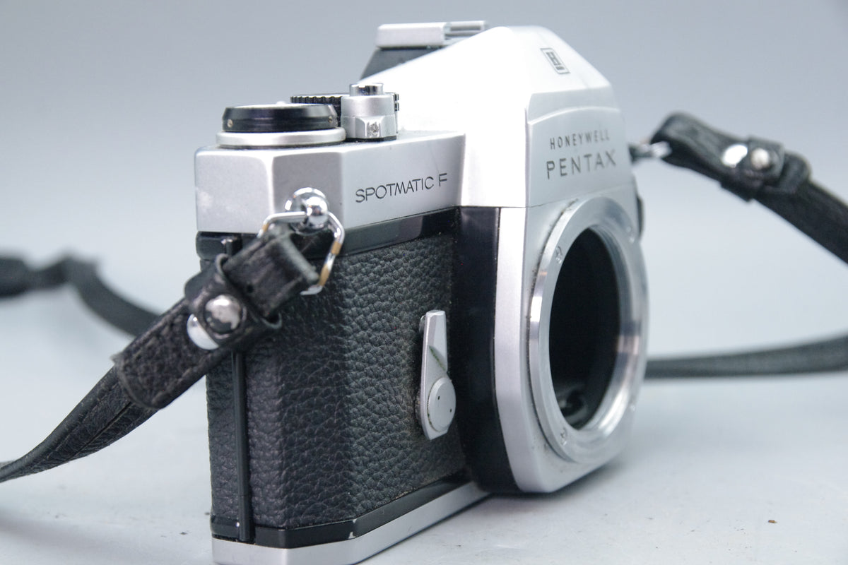 Pentax Spotmatic F 35mm SLR Camera Body – Meter Not Working – Very Good