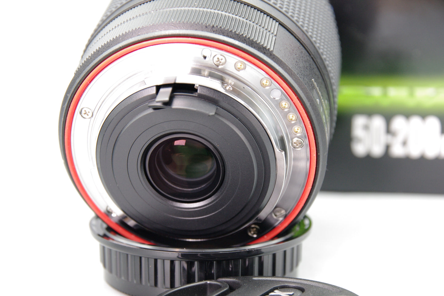 Pentax SMC DA 50–200mm f/4.5–5.6 AL WR Lens – Mint – Boxed – Weather‑Resistant