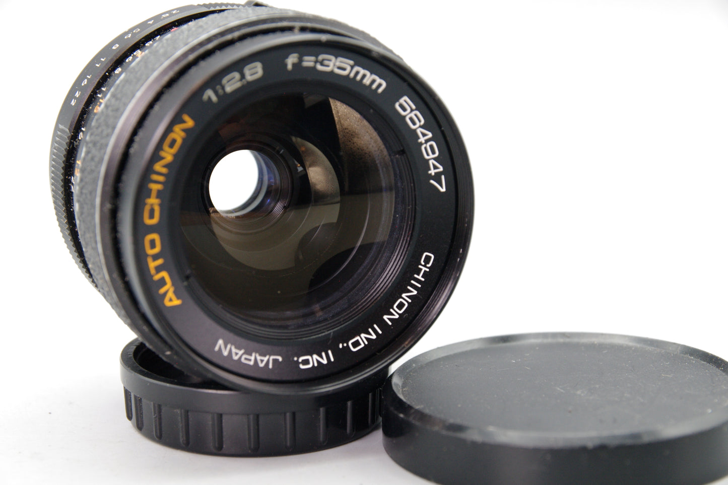 Auto Chinon 35mm f/2.8 Lens – M42 Mount – Very Good Condition with Caps