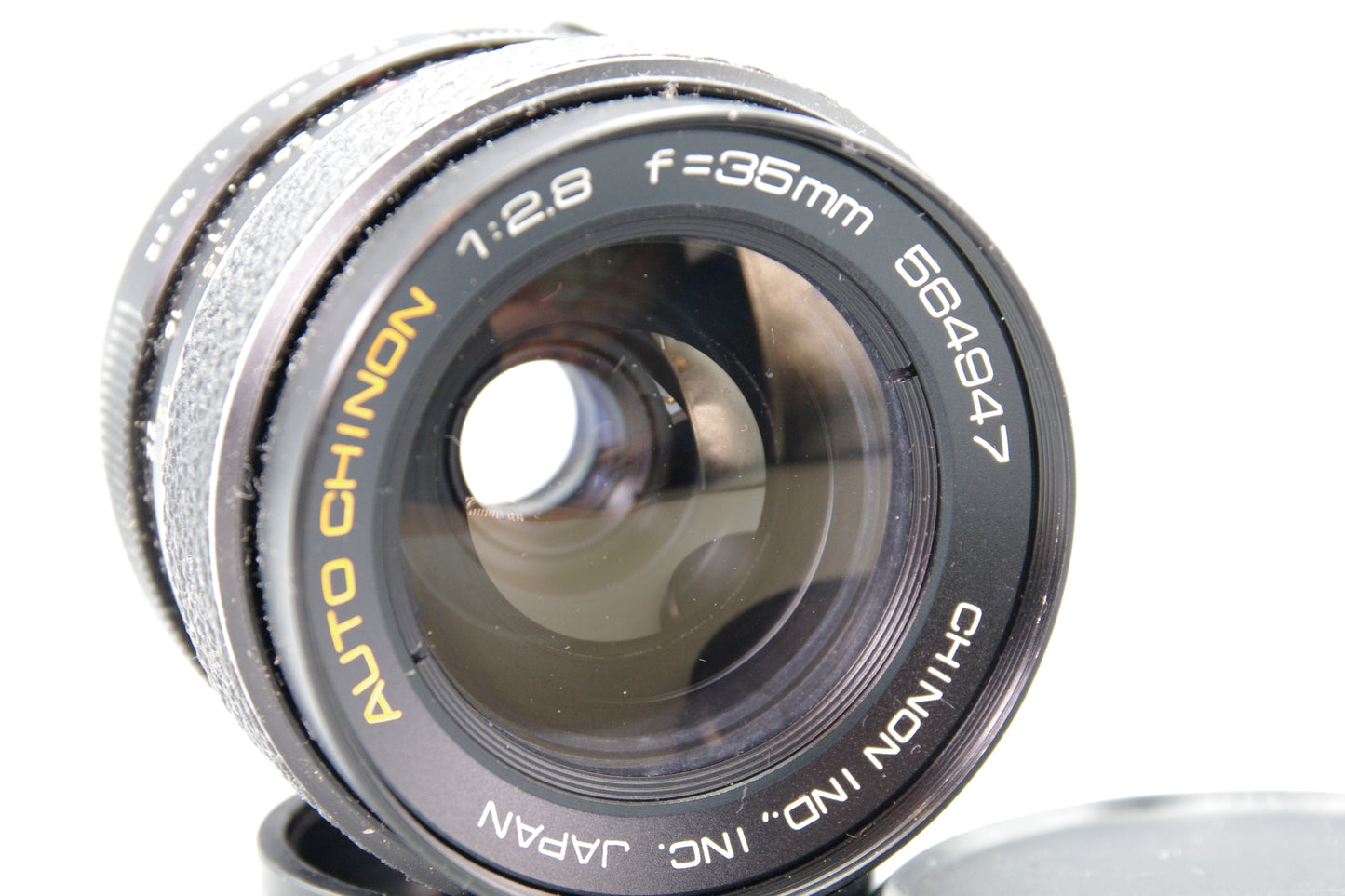 Auto Chinon 35mm f/2.8 Lens – M42 Mount – Very Good Condition with Caps
