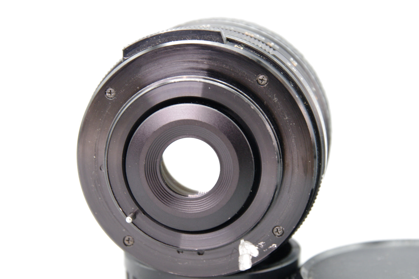 Auto Chinon 35mm f/2.8 Lens – M42 Mount – Very Good Condition with Caps