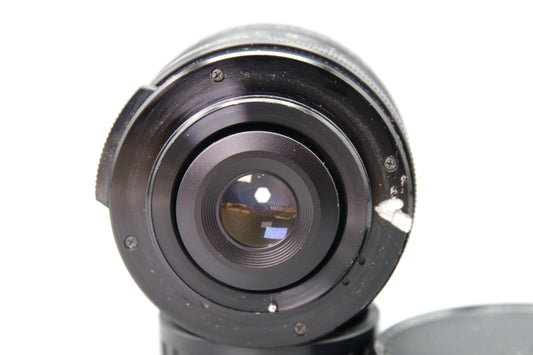 Auto Chinon 35mm f/2.8 Lens – M42 Mount – Very Good Condition with Caps