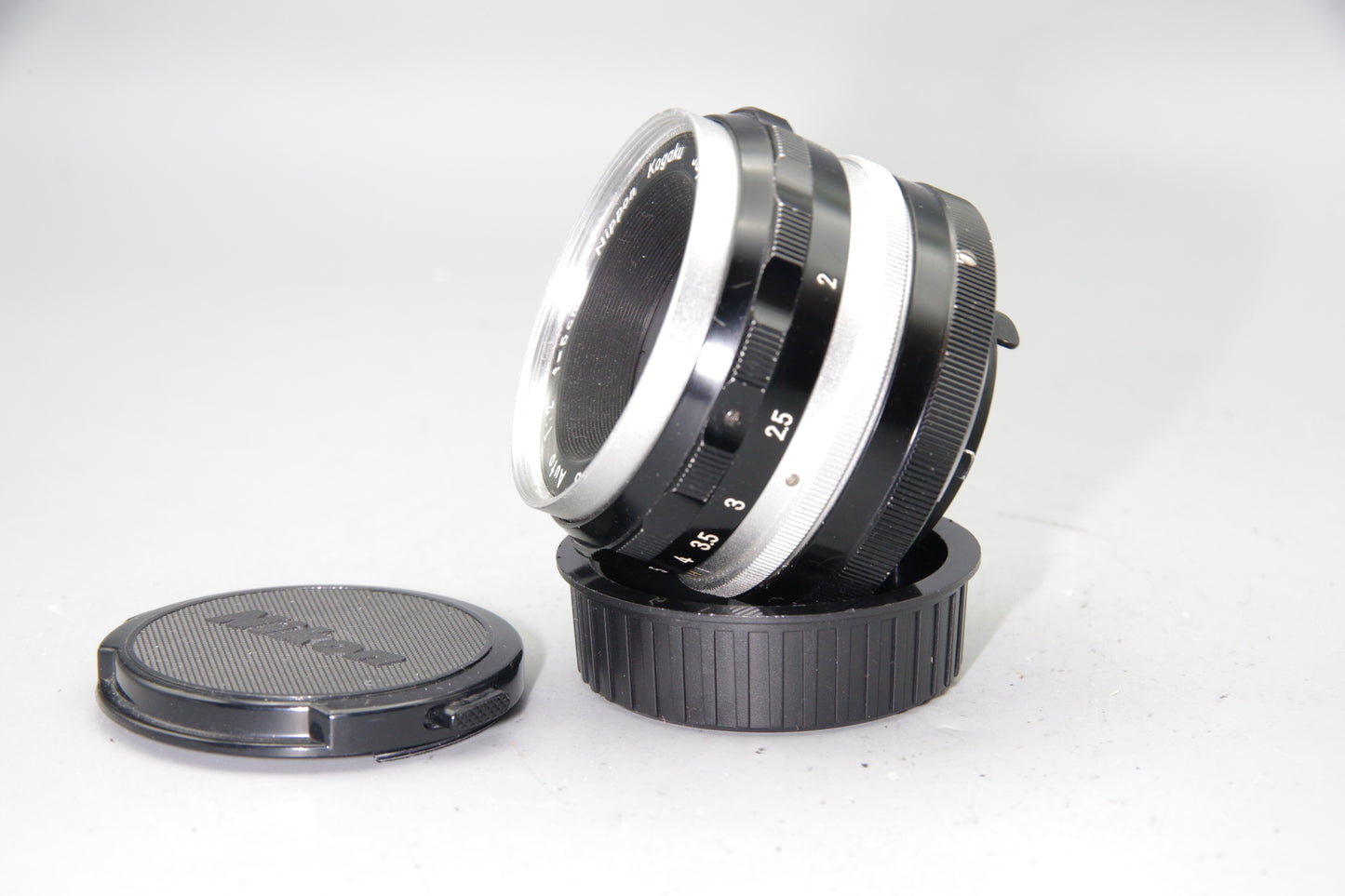 Nippon Kogaku Nikkor-S 5cm F2 Lens F Mount - Very Good