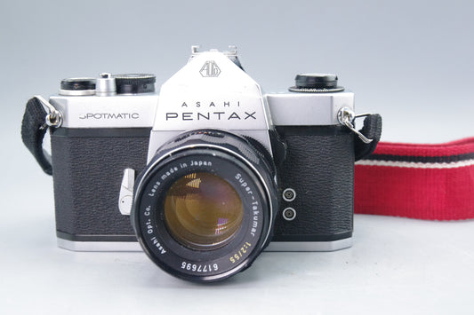 Asahi Pentax Spotmatic SP + Takumar 55mm f/1.8 – M42 SLR