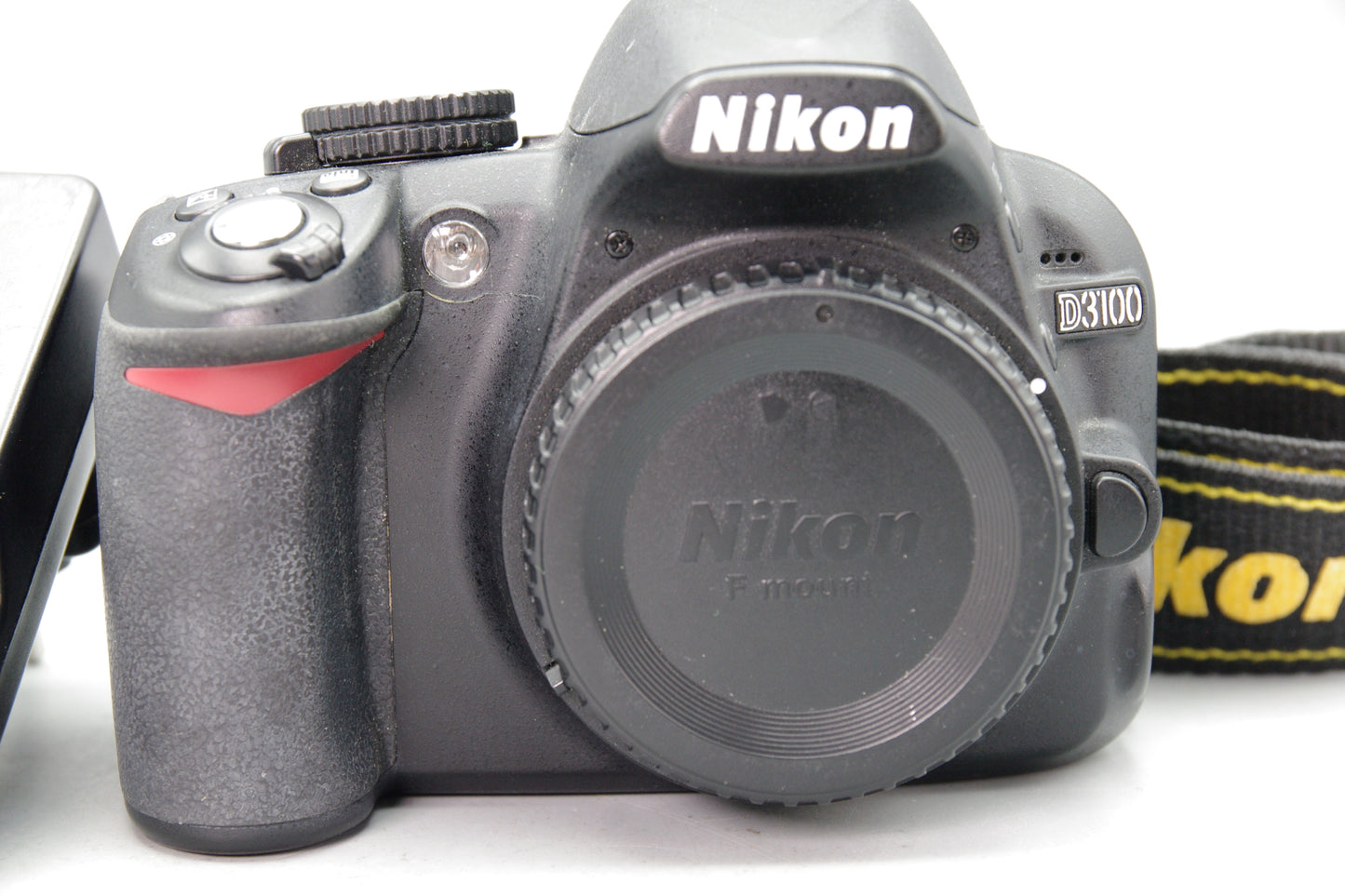Nikon D3100 DSLR Camera – Near Mint – SC 1538 – With Charger & Battery – 14.2MP