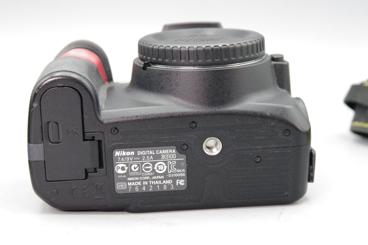 Nikon D3100 DSLR Camera – Near Mint – SC 1538 – With Charger & Battery – 14.2MP