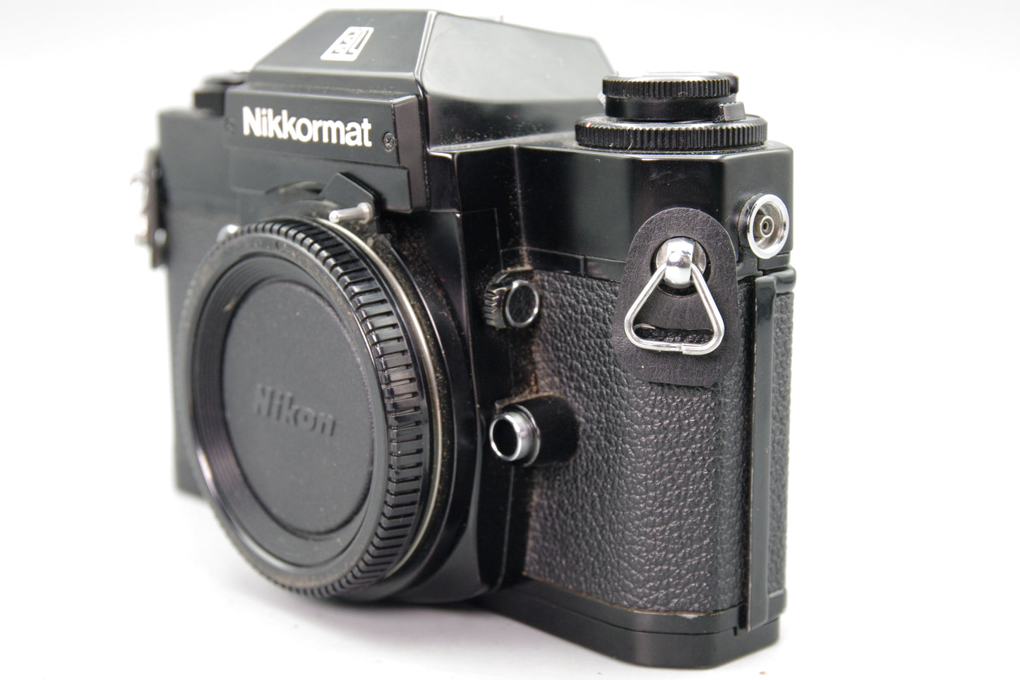 Nikon Nikkormat EL 35mm SLR Camera – Near Mint – Tested – Classic Nikon Body