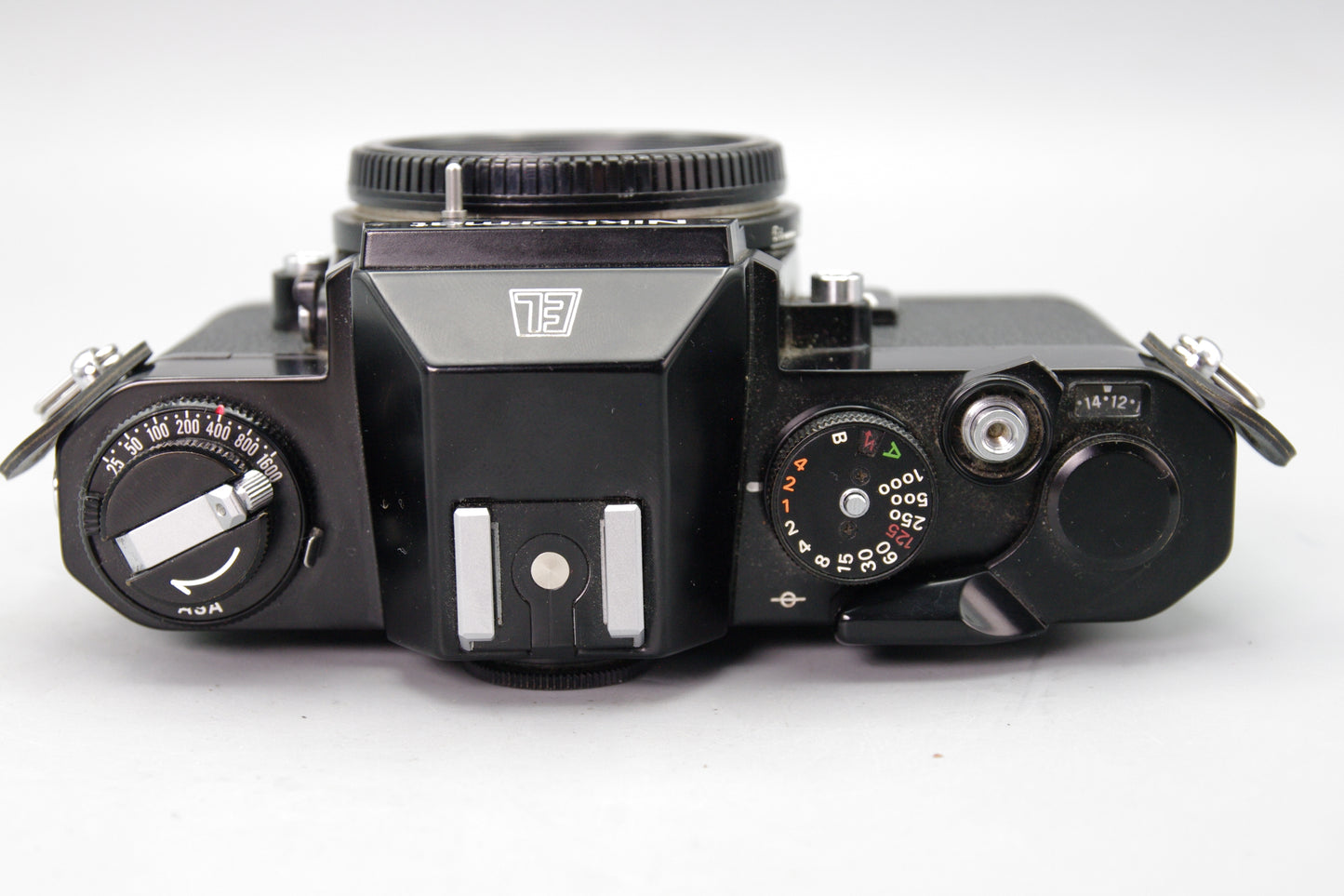 Nikon Nikkormat EL 35mm SLR Camera – Near Mint – Tested – Classic Nikon Body