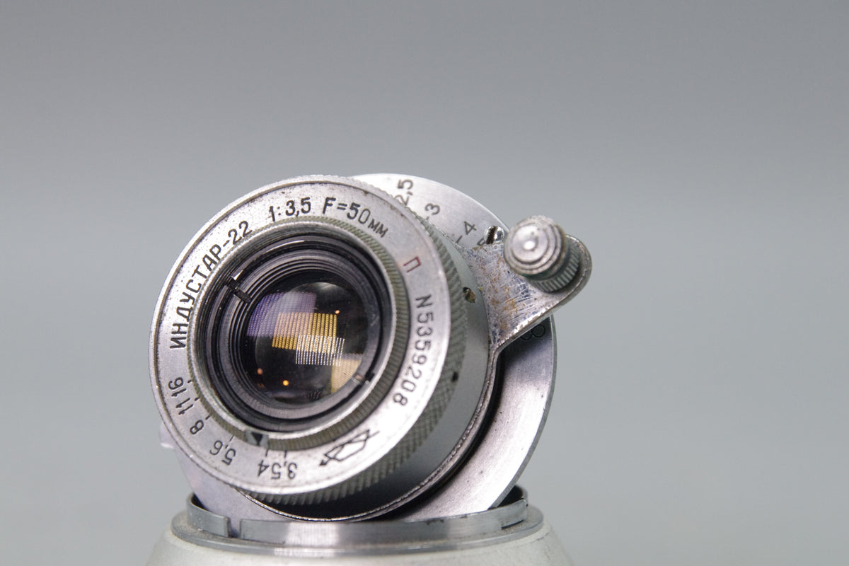 KMZ Industar‑22 50mm f/3.5 Collapsible Lens – Minor Rear Surface Marks – VGC