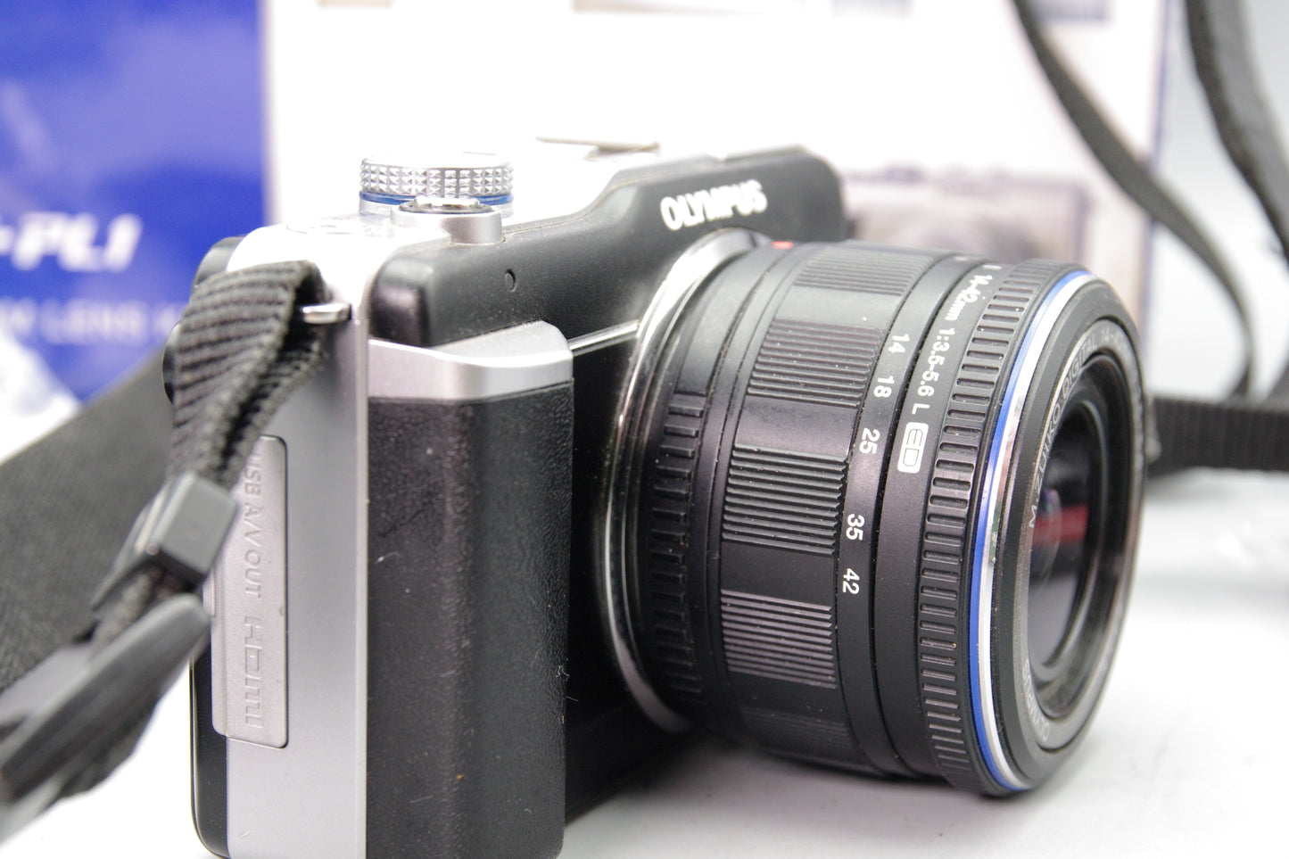 Olympus PEN E‑PL1 12.3MP Boxed + 14–42mm Lens – VGC – SC 15223