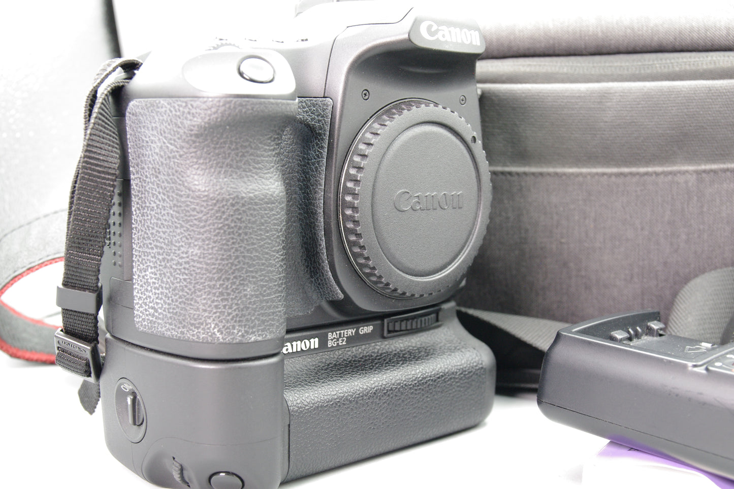 Canon EOS 40D Body + BG‑E2 Grip – Excellent – With Battery, Charger, Case, Instructions