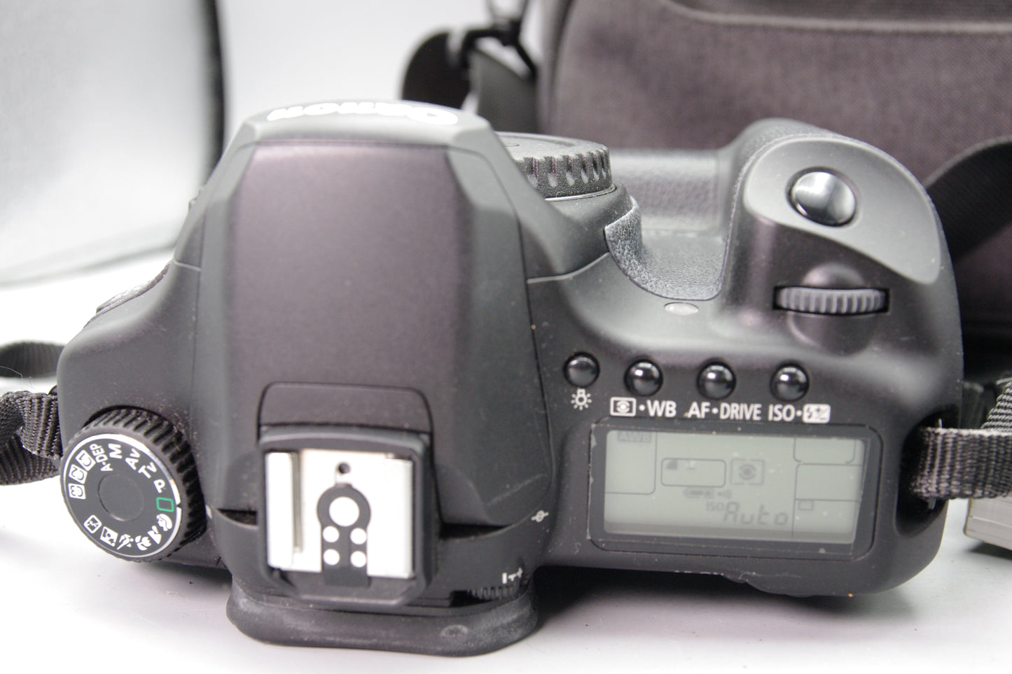 Canon EOS 40D Body + BG‑E2 Grip – Excellent – With Battery, Charger, Case, Instructions