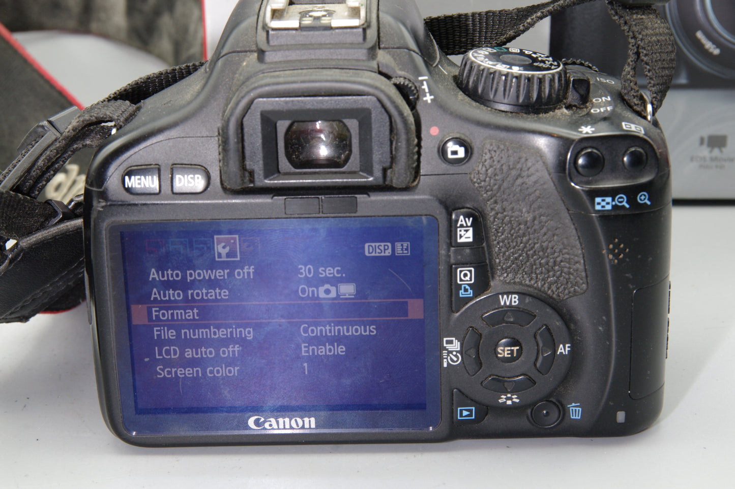 Boxed Canon EOS 550D DSLR + EF‑S 18–55mm IS Lens 18MP Full HD S/C 38443