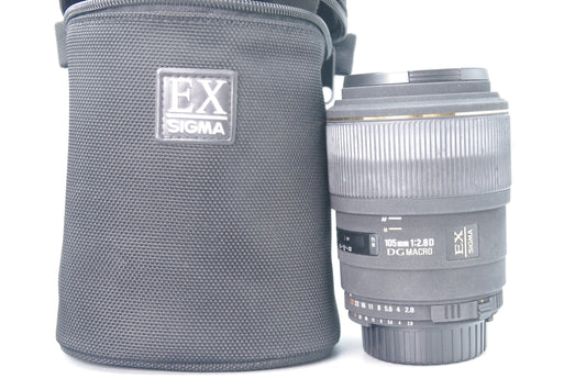Sigma 105mm f/2.8 DG Macro Lens – Nikon F Mount Prime with Caps EXC