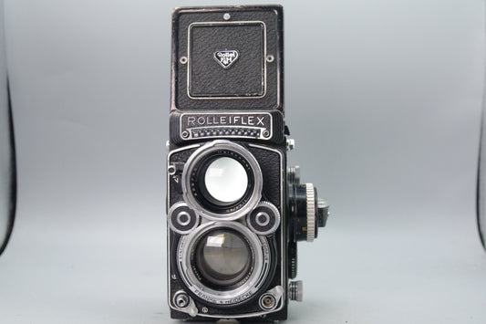Rolleiflex 2.8F Model 2 TLR – Planar 80mm f/2.8 – 1965/66 – Very Good Condition