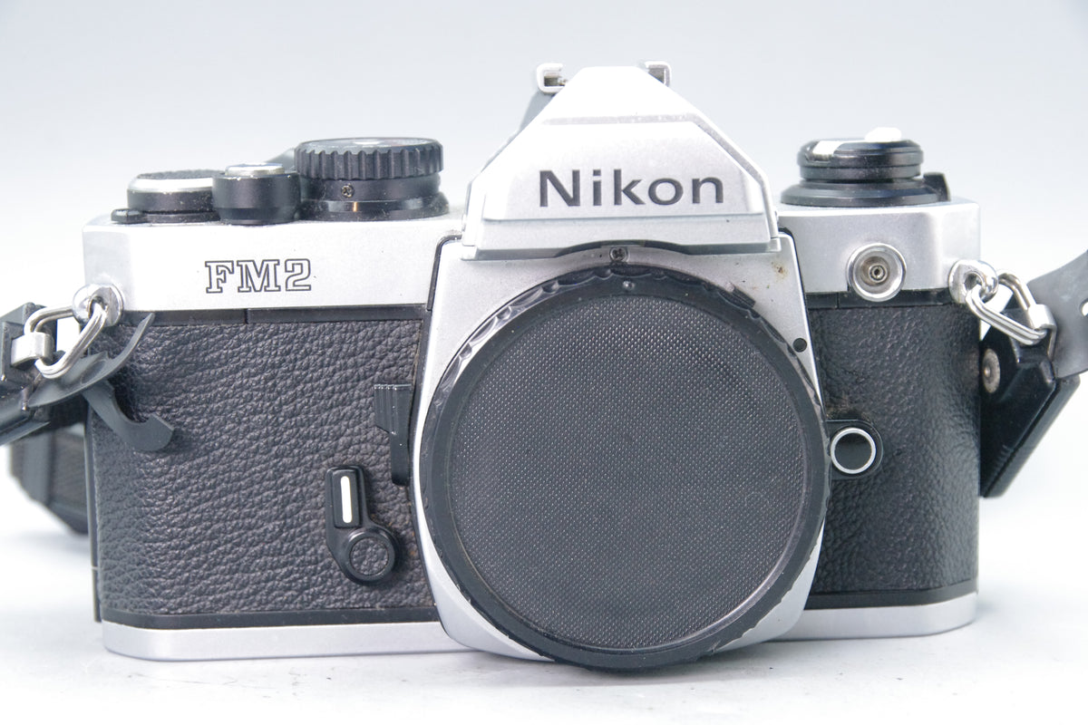 Nikon FM2 35mm SLR Camera – Mechanical Classic – Excellent Condition