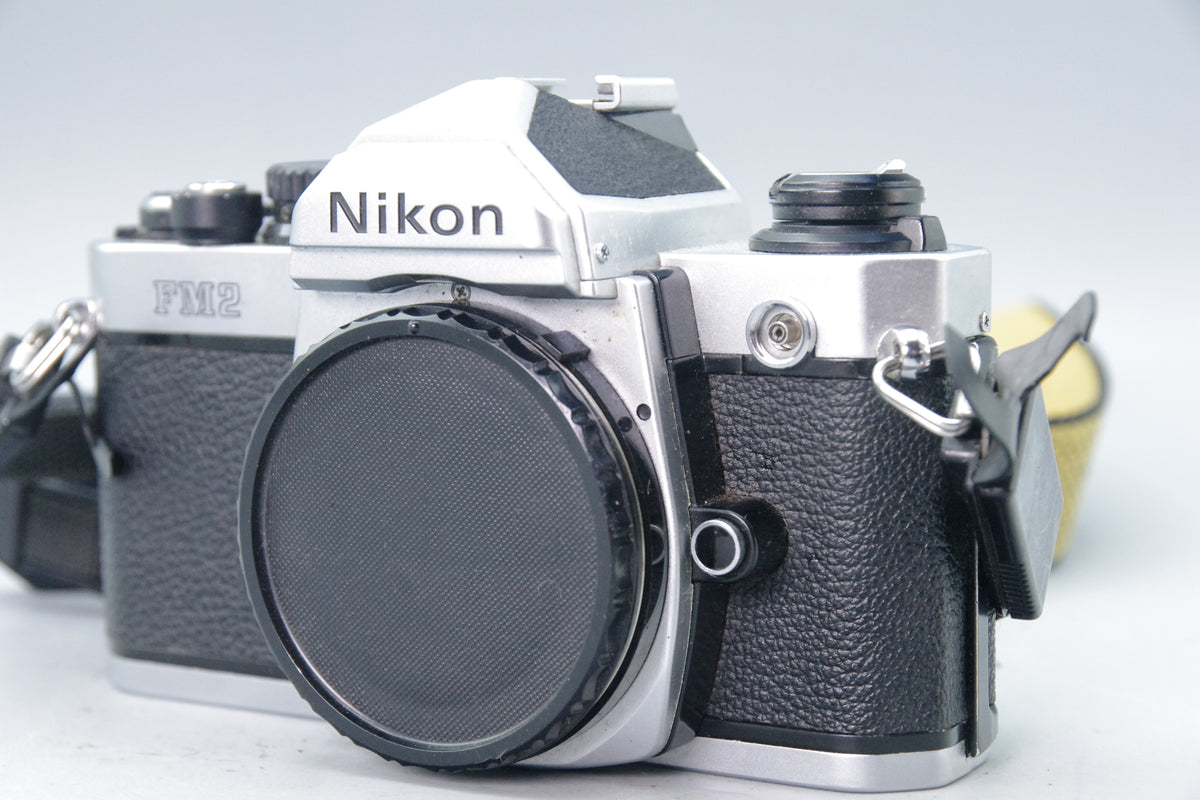 Nikon FM2 35mm SLR Camera – Mechanical Classic – Excellent Condition