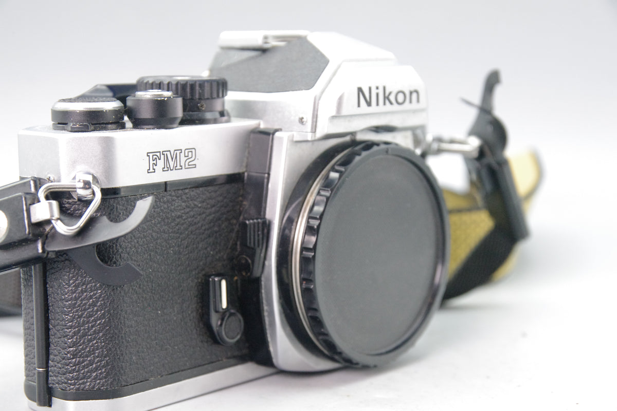 Nikon FM2 35mm SLR Camera – Mechanical Classic – Excellent Condition