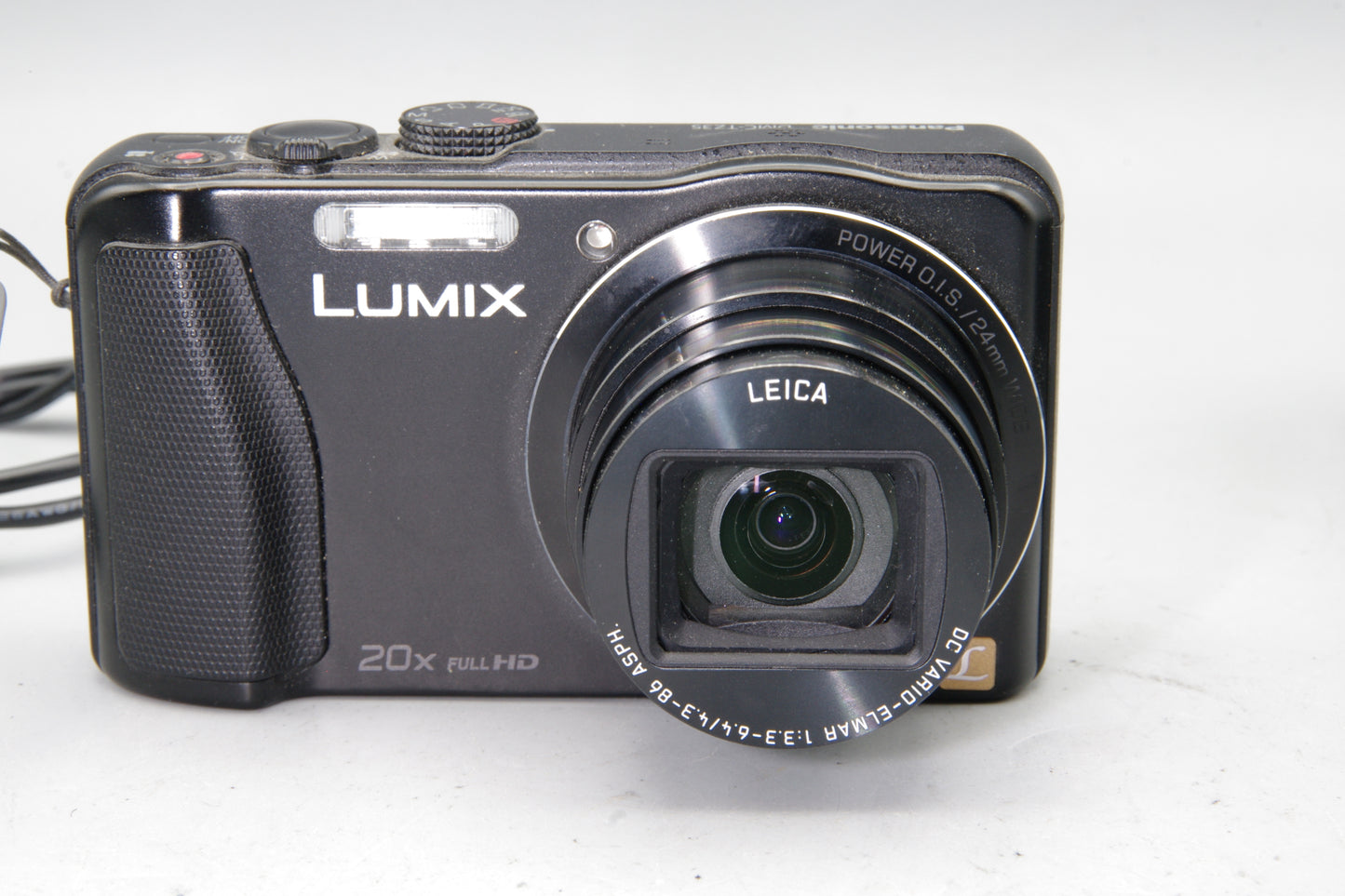 Panasonic Lumix DMC-TZ35 16.1MP 20x Zoom in Black with Case - Excellent