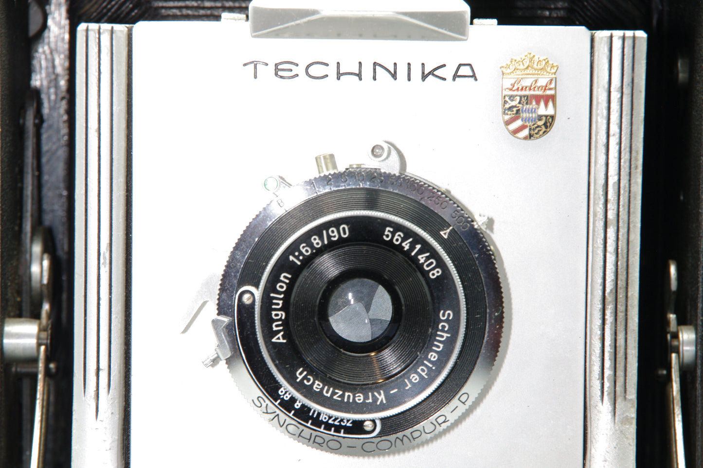 Linhof Technika III with 90mm and 127mm lenses in case