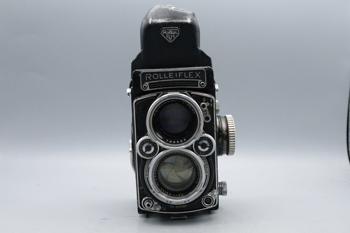 Rolleiflex 2.8E TLR – Planar 80mm f/2.8 – Shutter Stuck on B – Spares/Repair