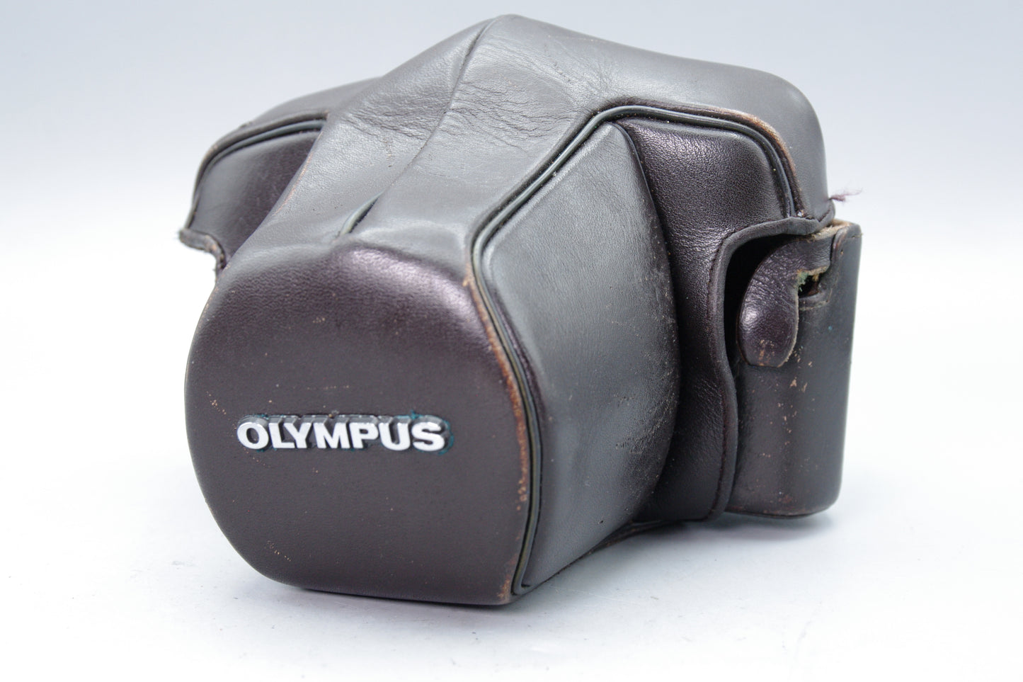 Olympus OM‑Series Brown Leather Case – Genuine Olympus – Very Good Condition