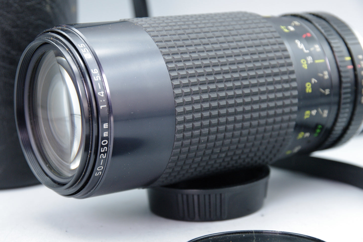 Tokina 50‑250mm f4‑5.6 Pentax K Mount Lens with Case and Caps