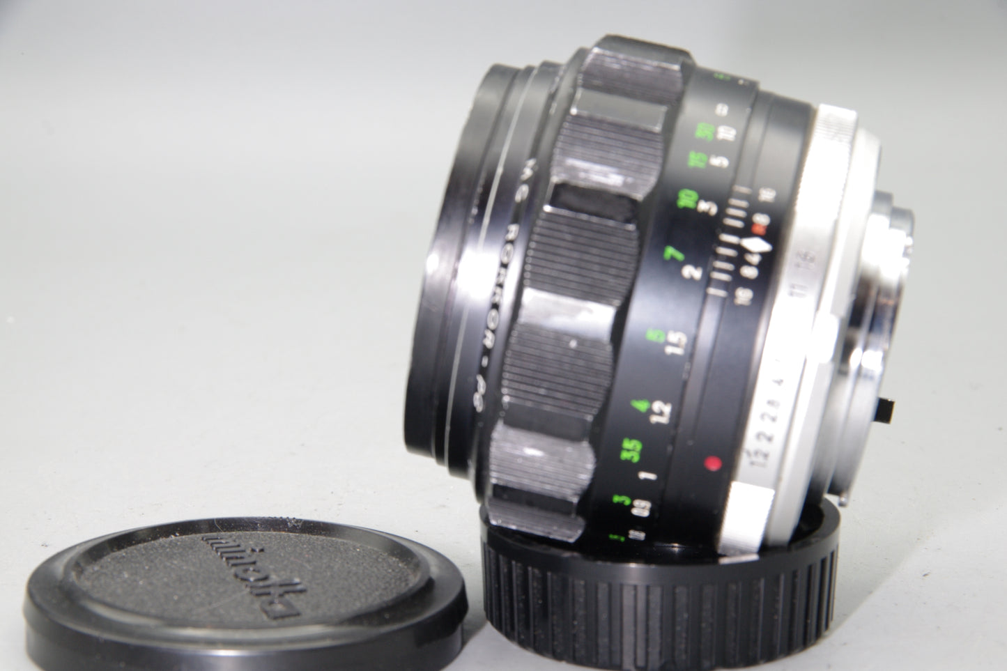 Minolta MC Rokkor-PG 58mm f/1.2 Lens - MD Mount - Ultra Fast