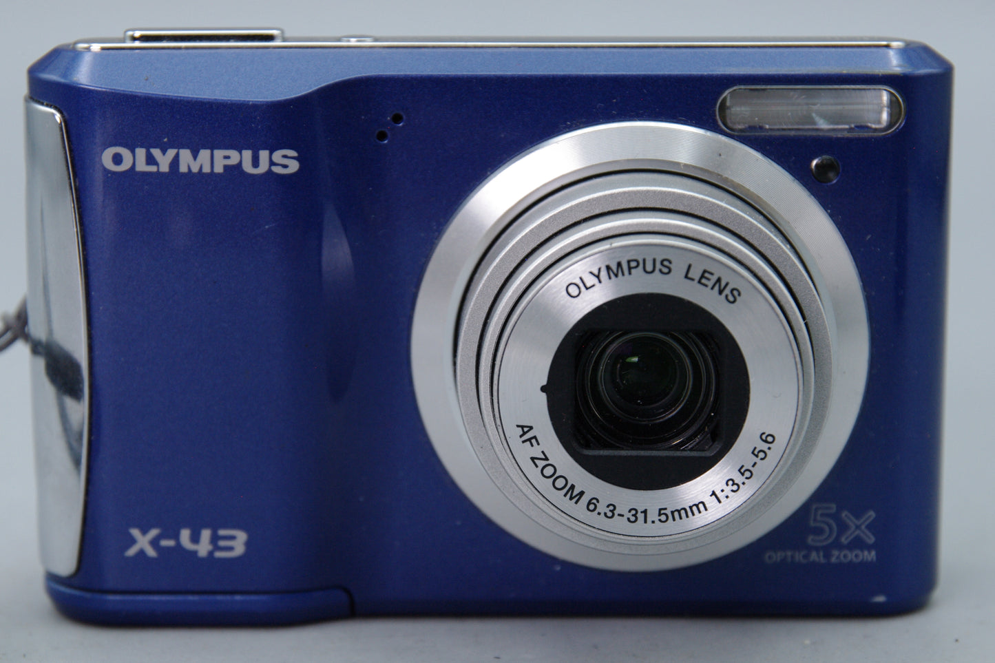 Olympus X‑43 Digital Camera – Tested – Very Good – Rear LCD Spot