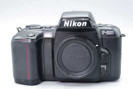 Nikon F-601 Autofocus 35mm SLR Film Camera Body – F Mount – Made in Japan