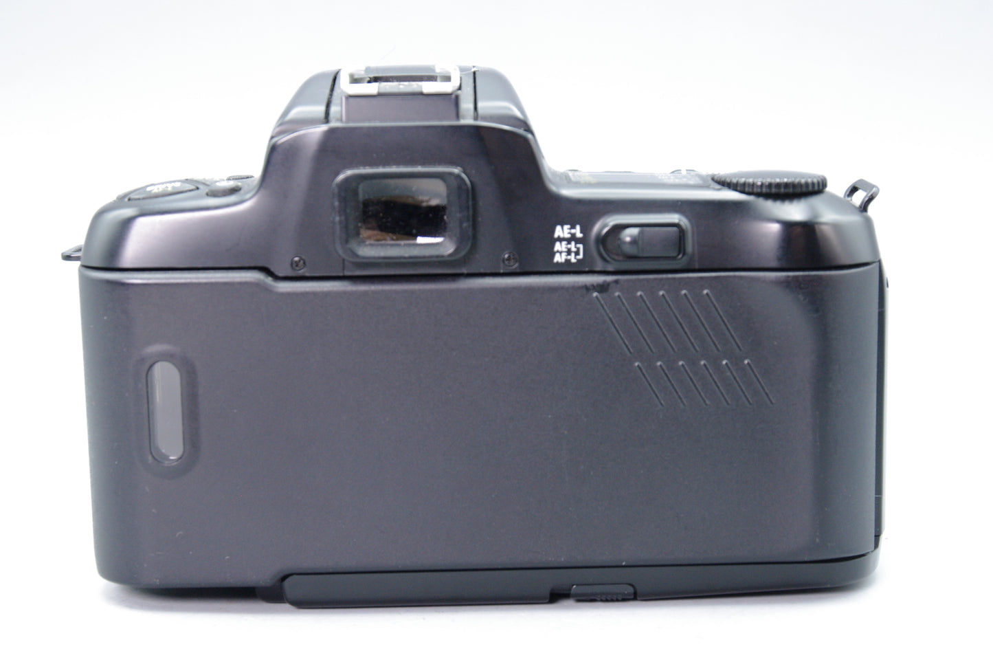 Nikon F-601 Autofocus 35mm SLR Film Camera Body – F Mount – Made in Japan