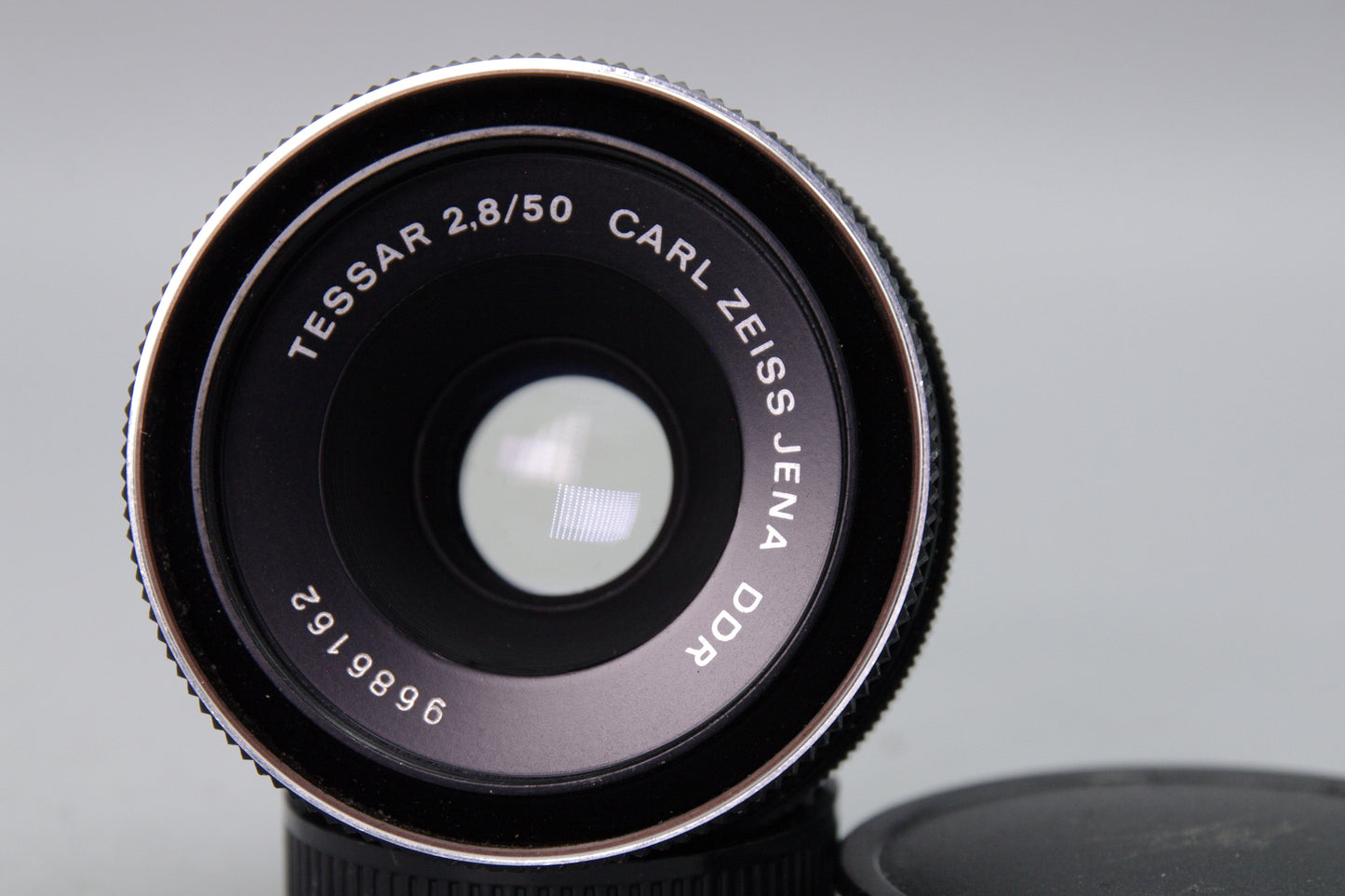 Carl Zeiss Jena Tessar DDR 50mm f/2.8 – M42 Mount Lens – VGC – Vintage Classic