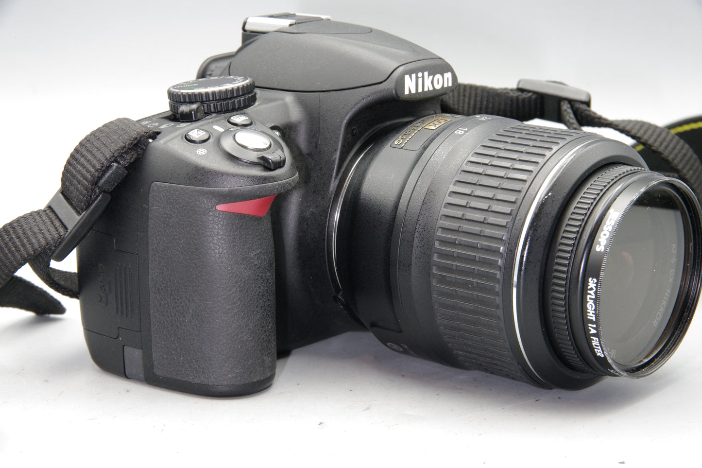Nikon D3100 with 18–55mm f/3.5–5.6G VR Lens – Excellent – Only 650 Shots