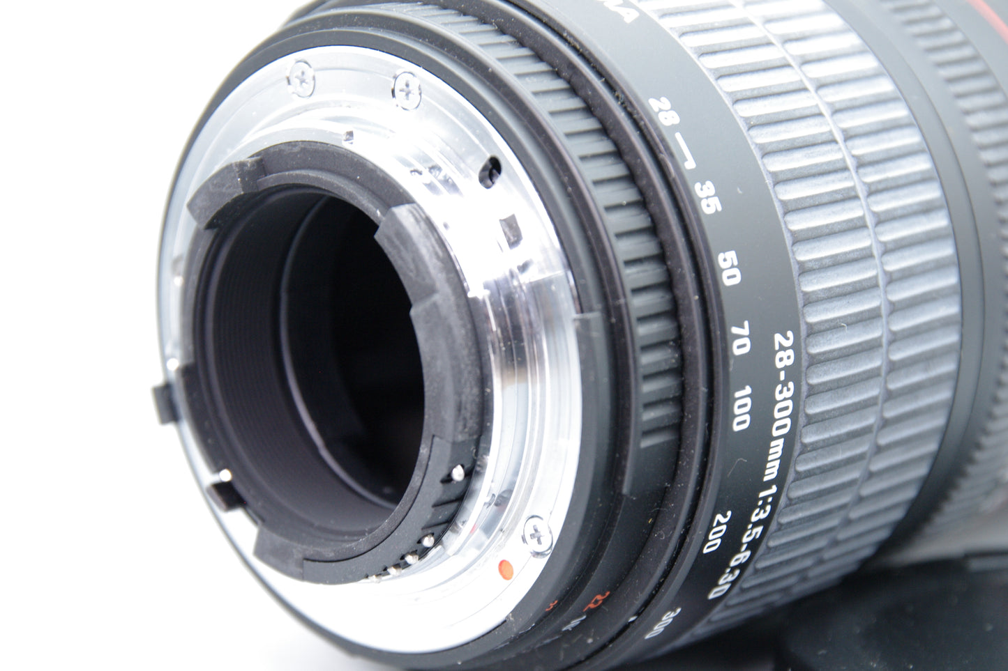 Sigma 28–300mm F/3.5–6.3 D Lens – Nikon F Mount – Boxed – Very Good Condition