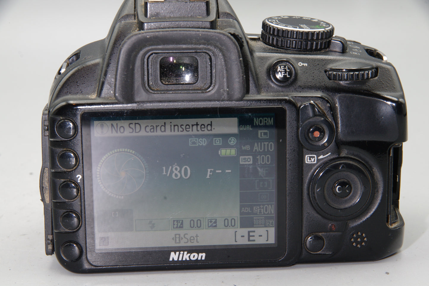 Nikon D3100 Body Only – Works With Issues – For Parts/Repair