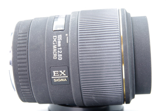 Sigma 105mm f/2.8D DG Macro Lens – Sony/Minolta A Mount – Excellent Condition