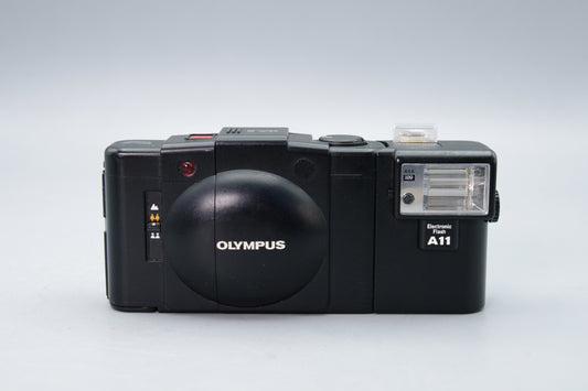 Olympus XA2 35mm Compact Film Camera with A11 Flash - VGC
