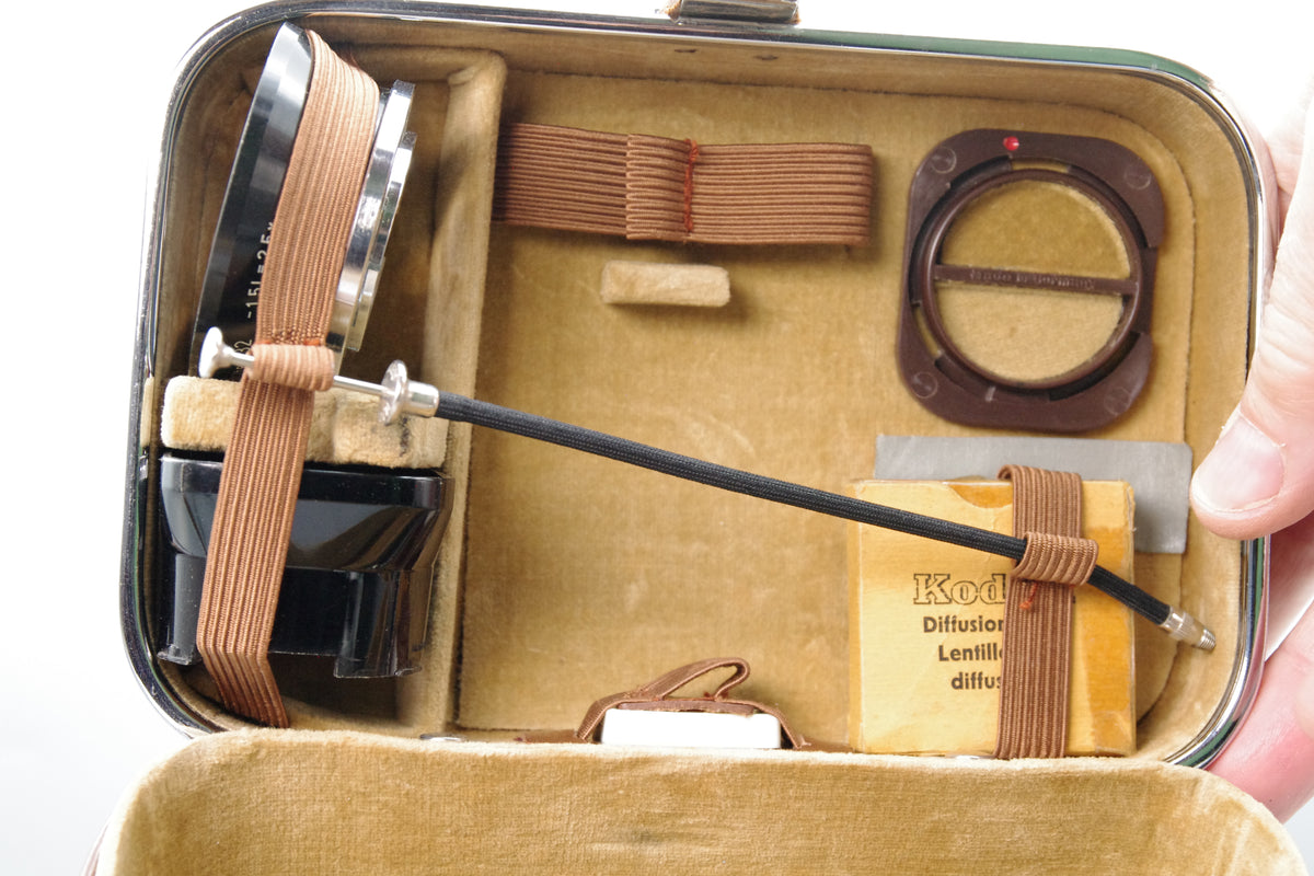 Kodak Retina Reflex Vintage Full Kit with Case – 50/2, 35/4 & 135/4 Lenses