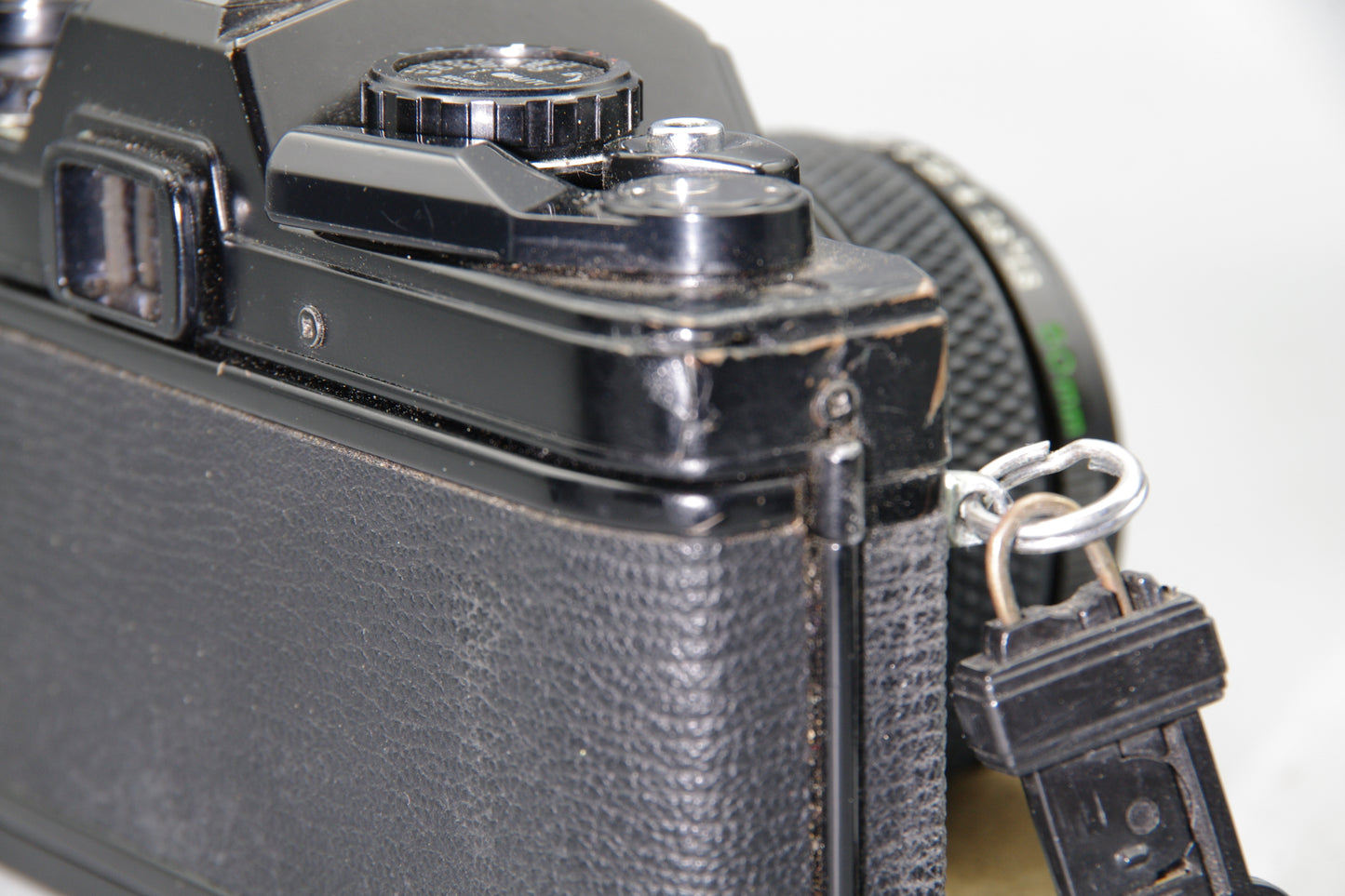 Black Olympus OM10 35mm SLR Camera + 50mm F/1.8 Lens + Batteries