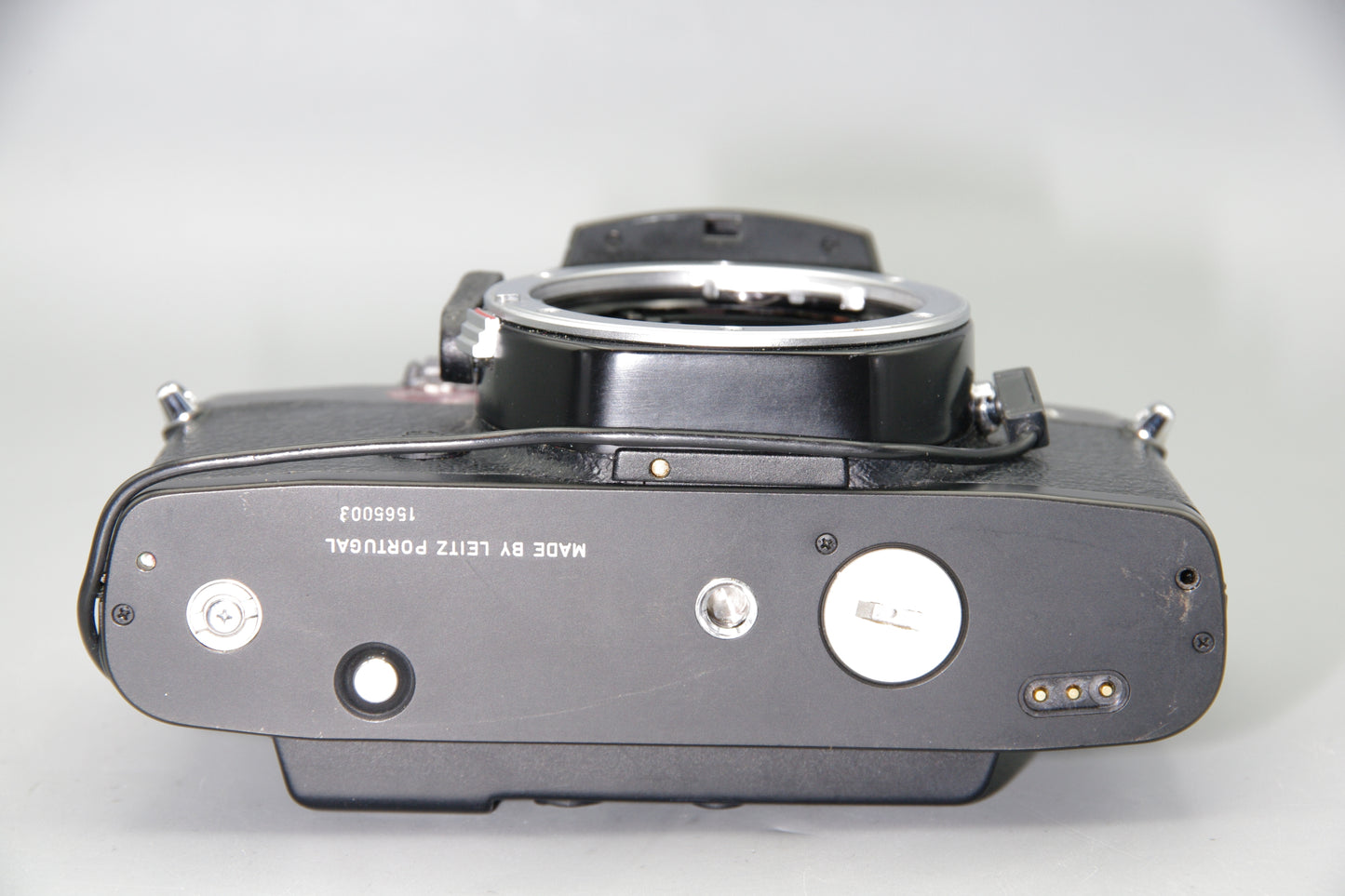 Leica R4 35mm SLR Film Camera Body with Data Back and New Batteries