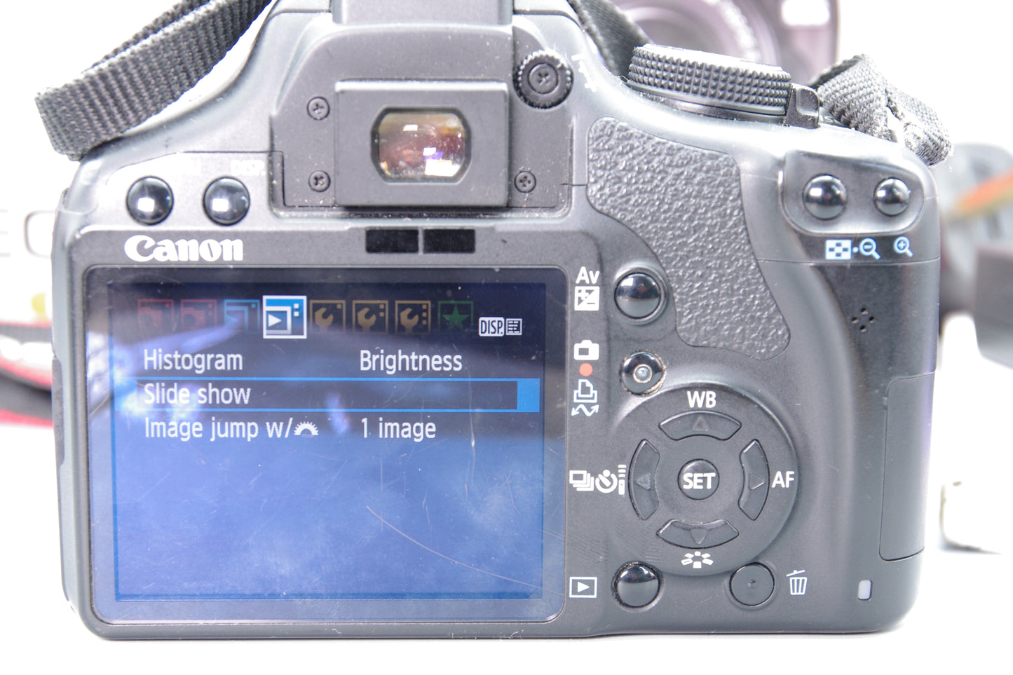 Canon EOS 500D 15.1MP DSLR + 18–55mm Lens –Very Low S/C 4763