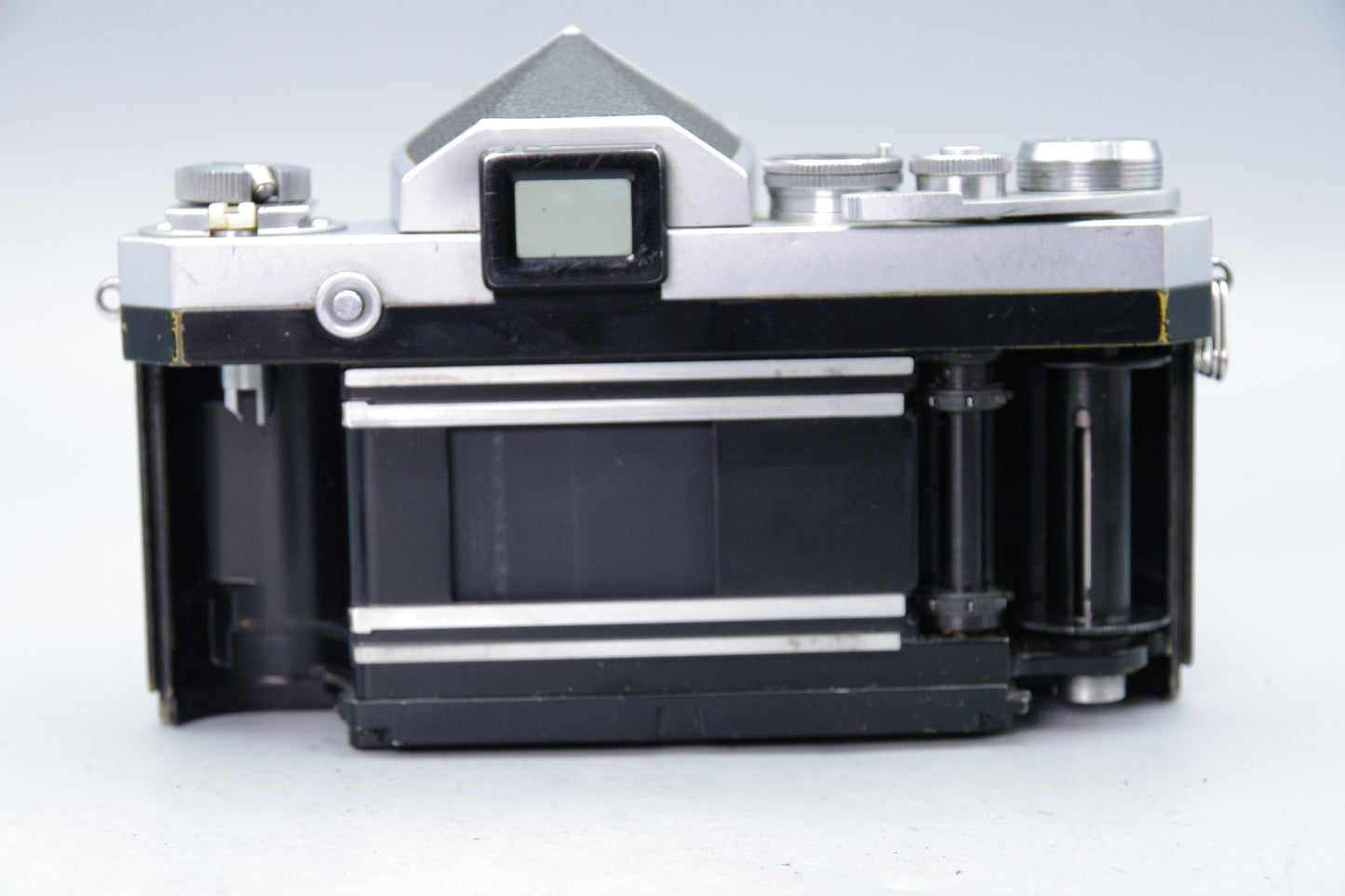 Nikon F 35mm SLR Camera with Nikkor‑S 5cm f/2 Lens  – Excellent Condition