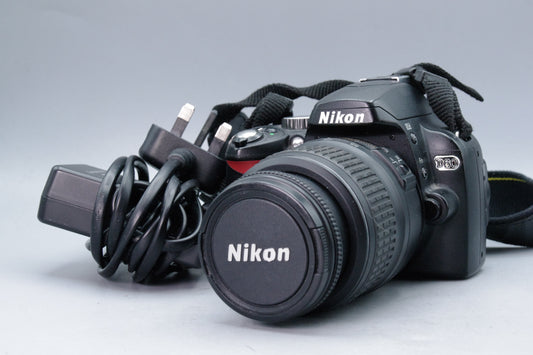 Nikon D60 10.2MP Digital SLR Camera Kit 18-55mm G II Lens Low SC 8344 Excellent