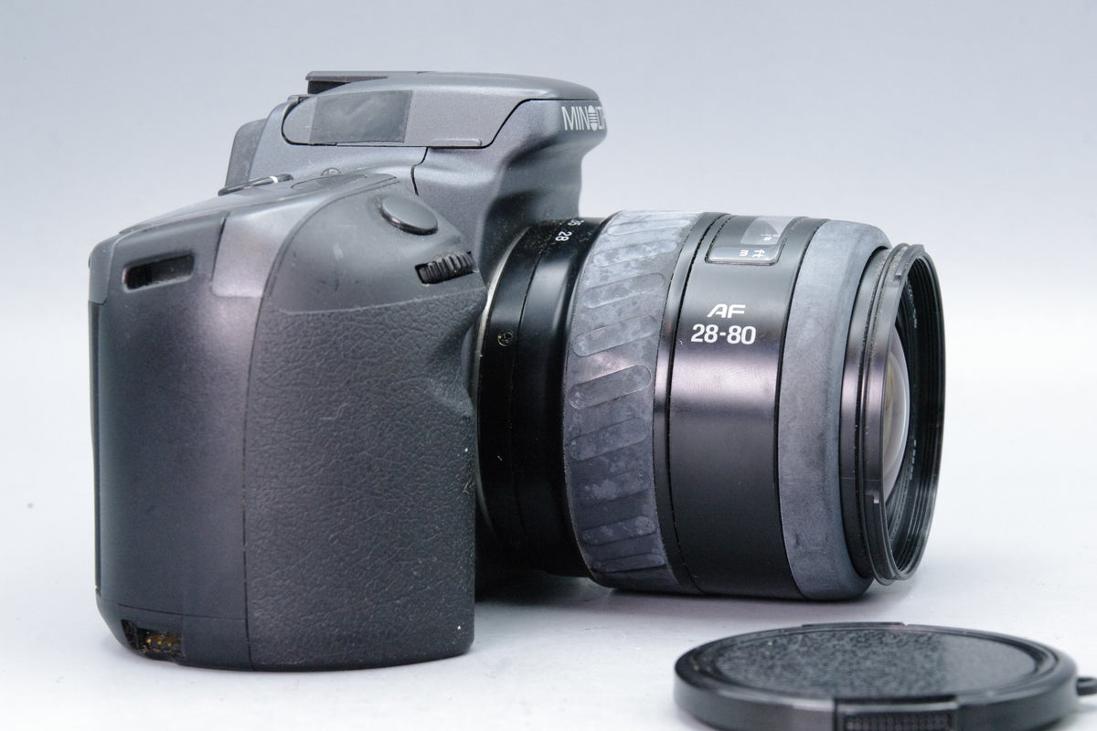 Minolta Dynax 505si Super 35mm SLR Camera + 28-80mm AF Zoom Lens Film Kit