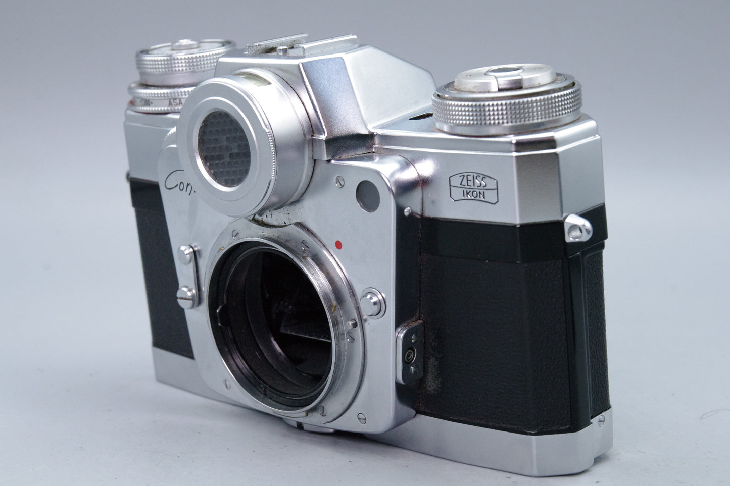 Zeiss Ikon Contarex Bullseye 35mm SLR – Interchangeable Back – Excellent Condition