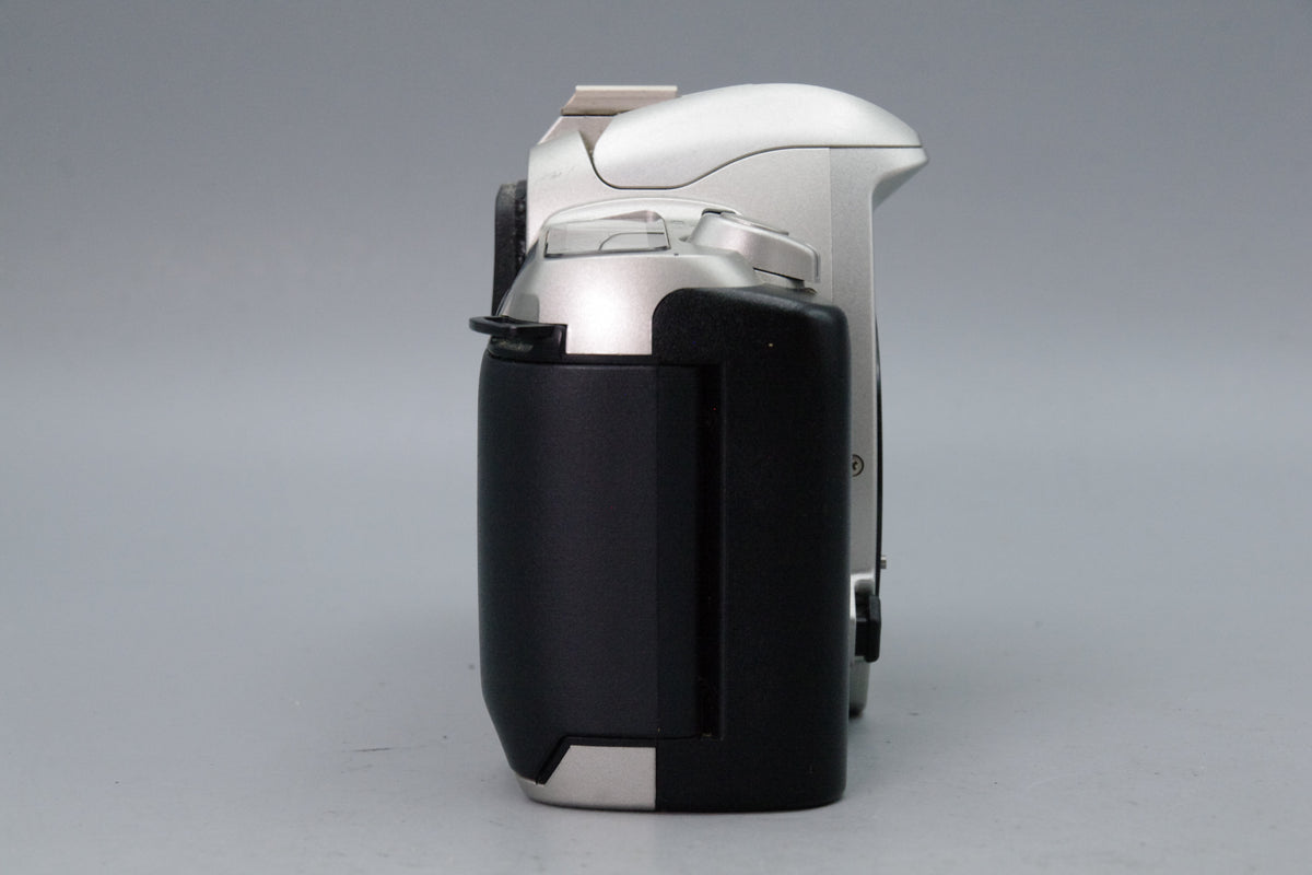 Pentax MZ‑50 35mm SLR Camera Body