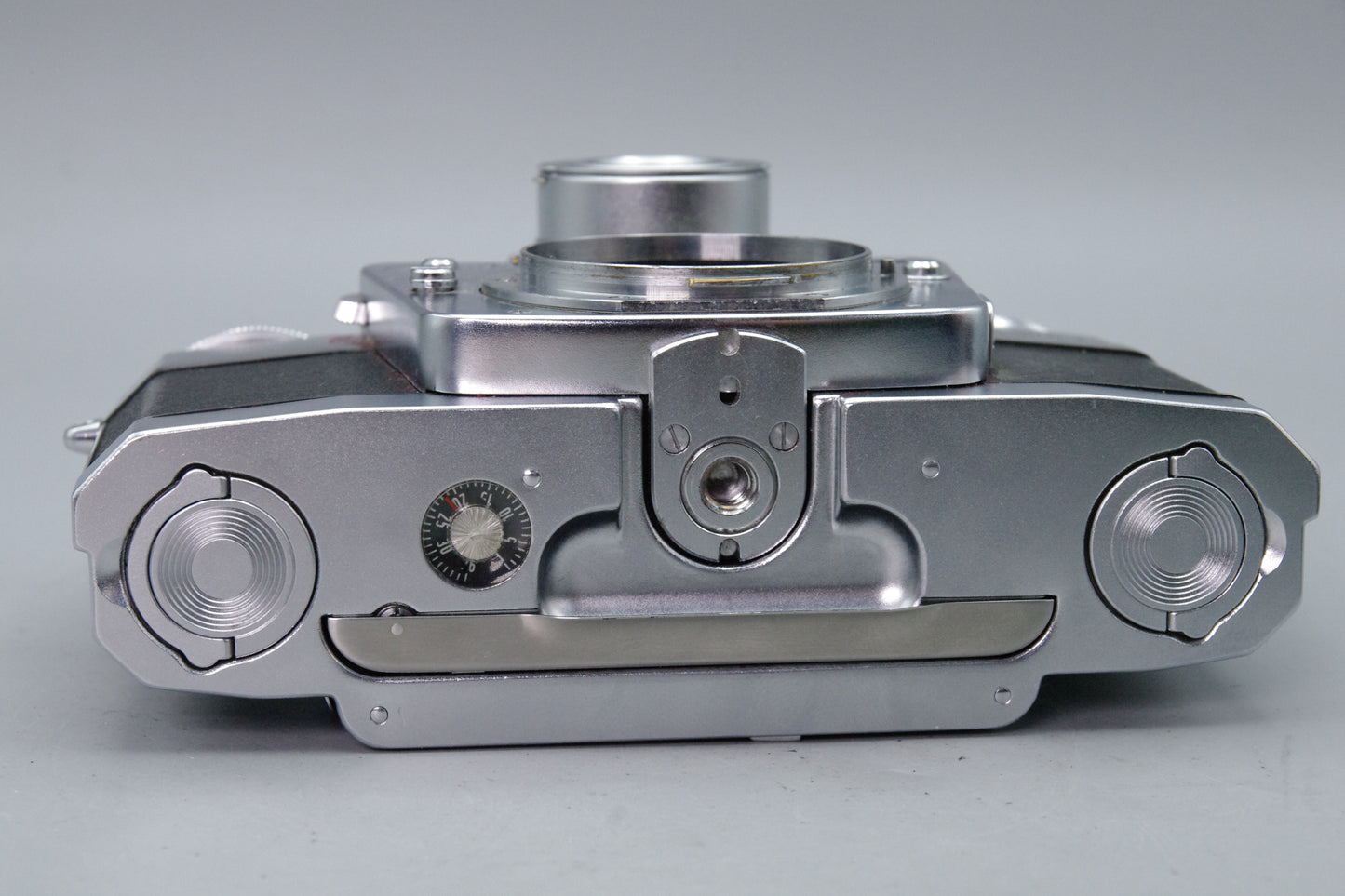 Zeiss Ikon Contarex Bullseye 35mm SLR – Interchangeable Back – Excellent Condition